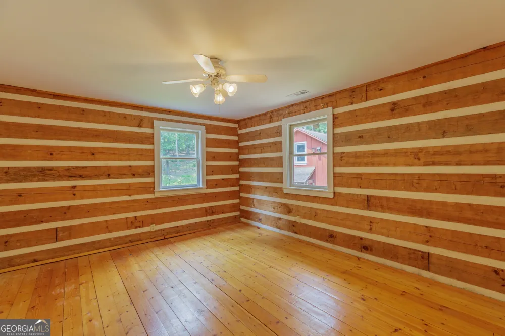 8902 Barbara DR Soddy Daisy, TN 37379