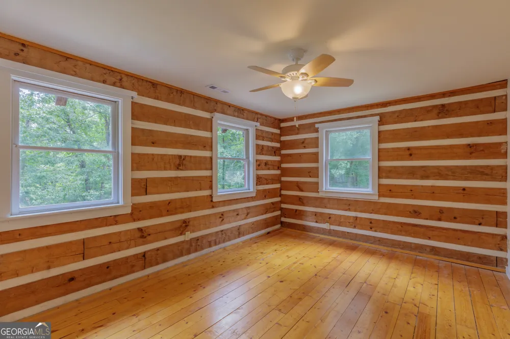 8902 Barbara DR Soddy Daisy, TN 37379