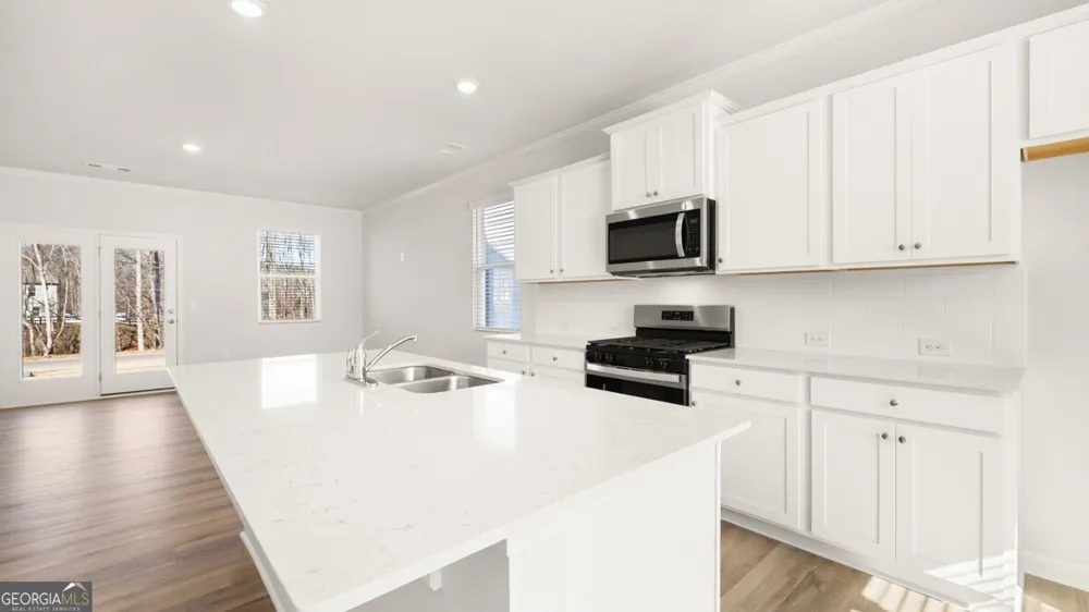 65 King VLG Braselton, GA 30517
