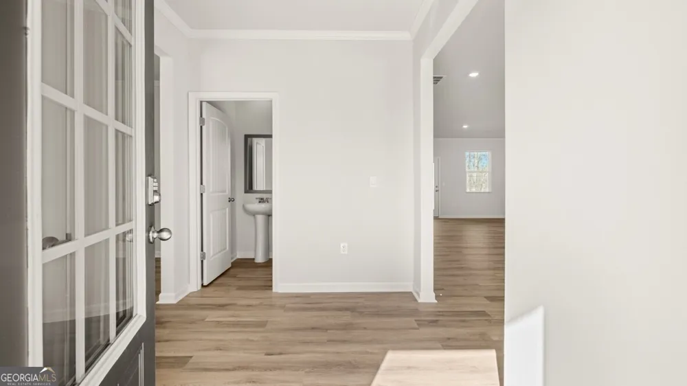65 King VLG Braselton, GA 30517