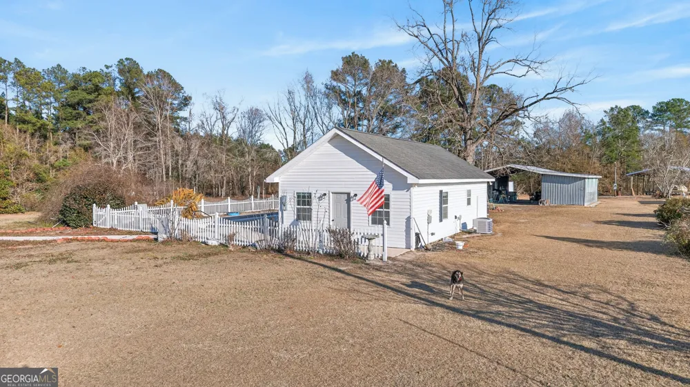 2051 Oliver HWY Newington, GA 30446