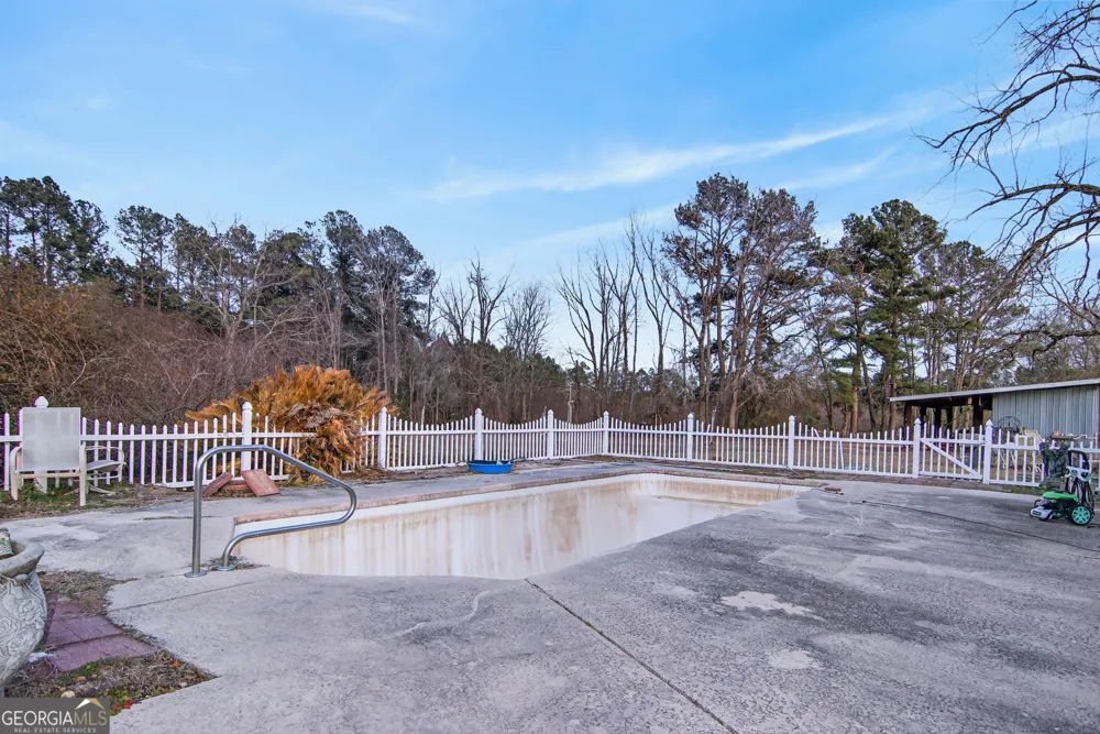 2051 Oliver HWY Newington, GA 30446