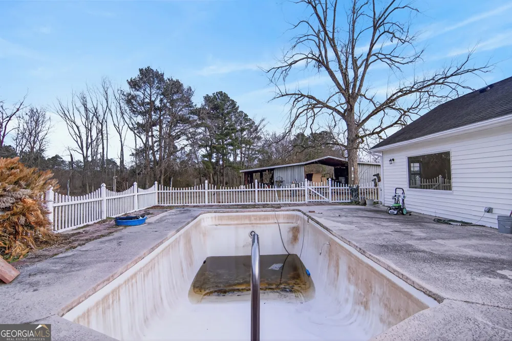 2051 Oliver HWY Newington, GA 30446