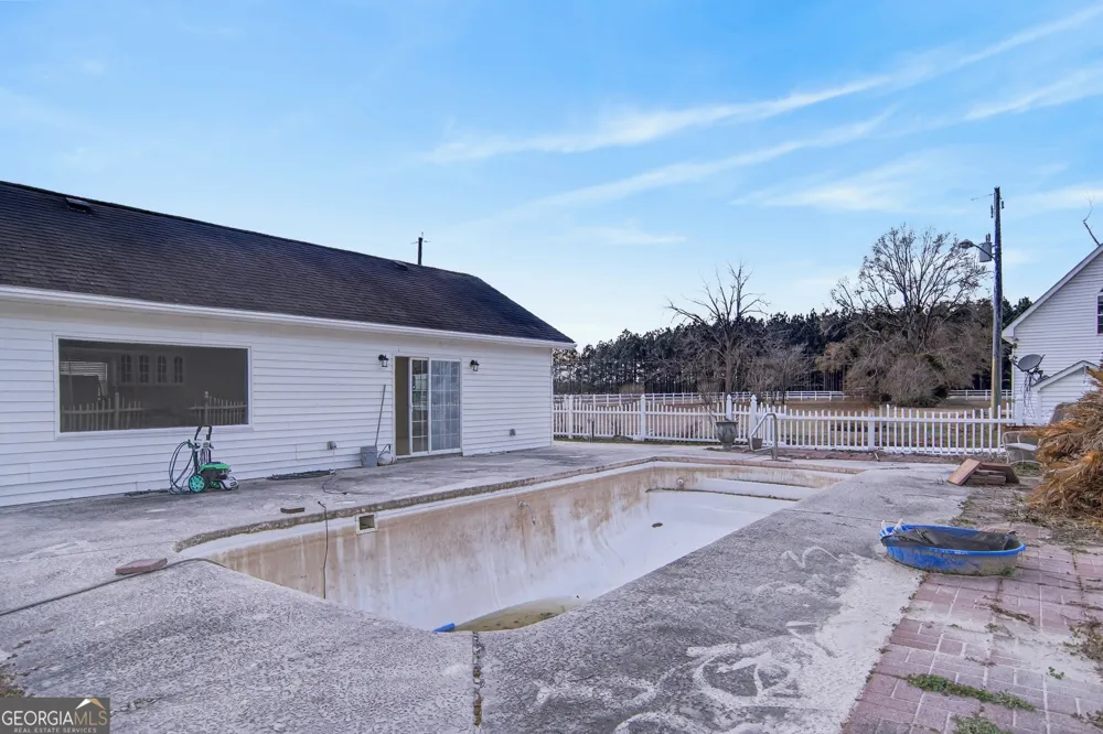 2051 Oliver HWY Newington, GA 30446