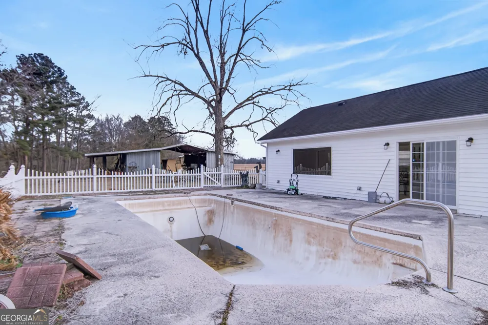2051 Oliver HWY Newington, GA 30446