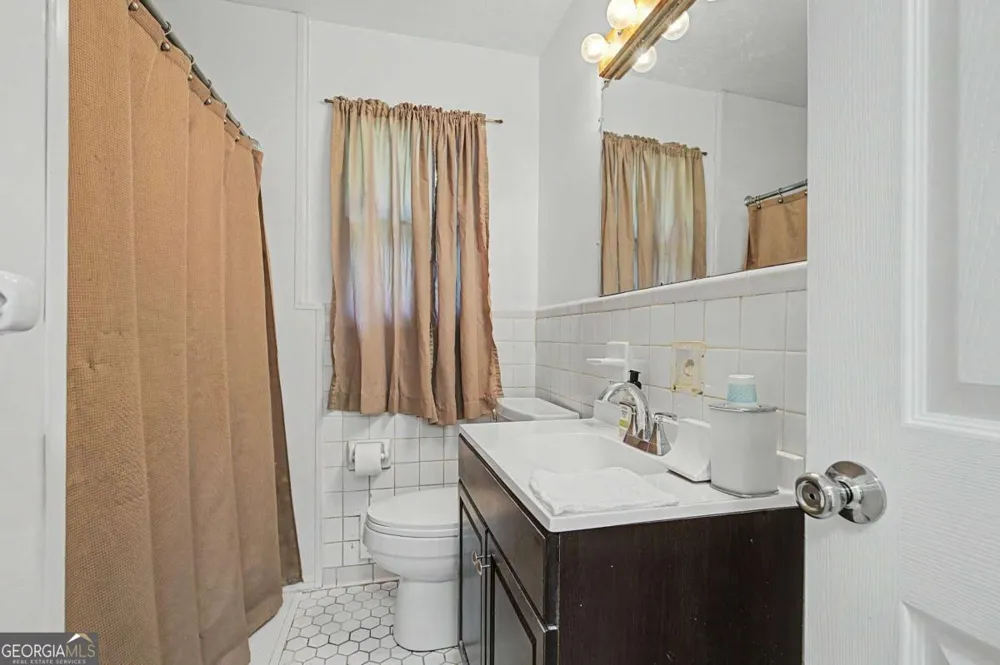 5512 Andrew DR SW Mableton, GA 30126