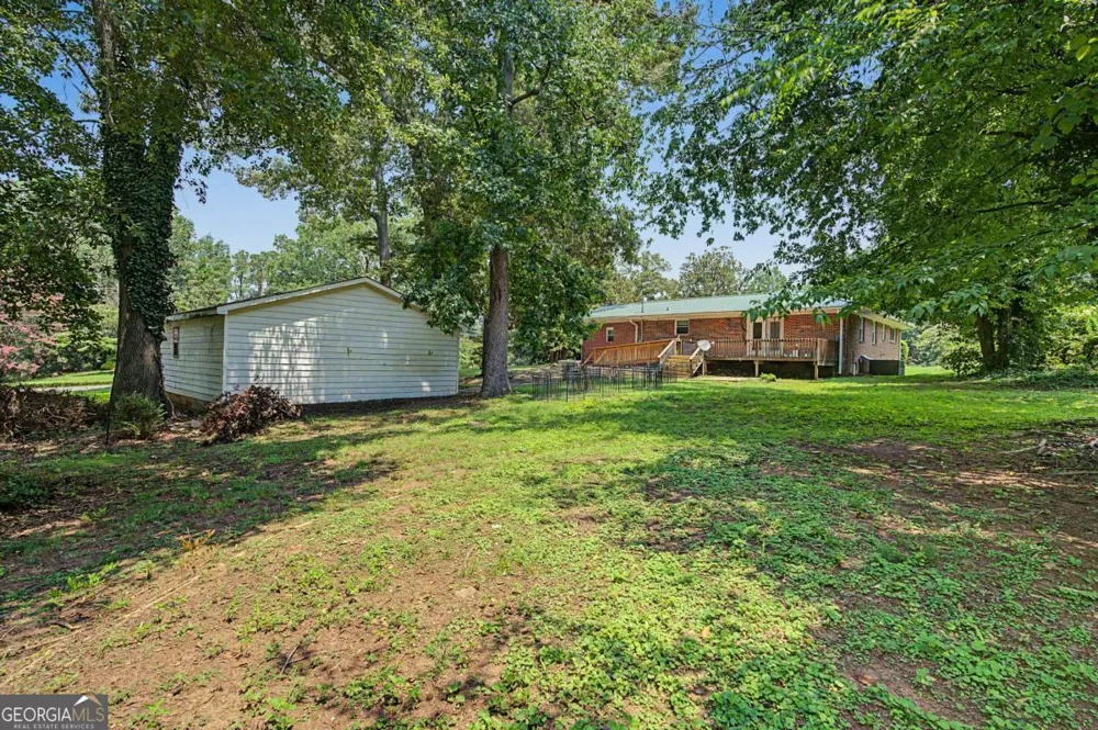 5512 Andrew DR SW Mableton, GA 30126