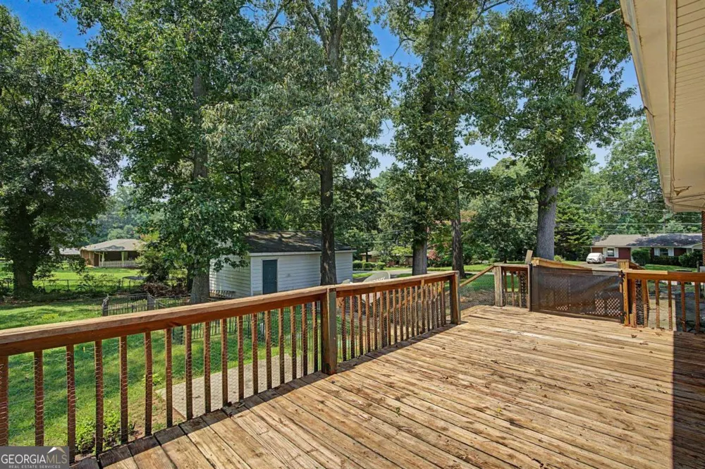 5512 Andrew DR SW Mableton, GA 30126