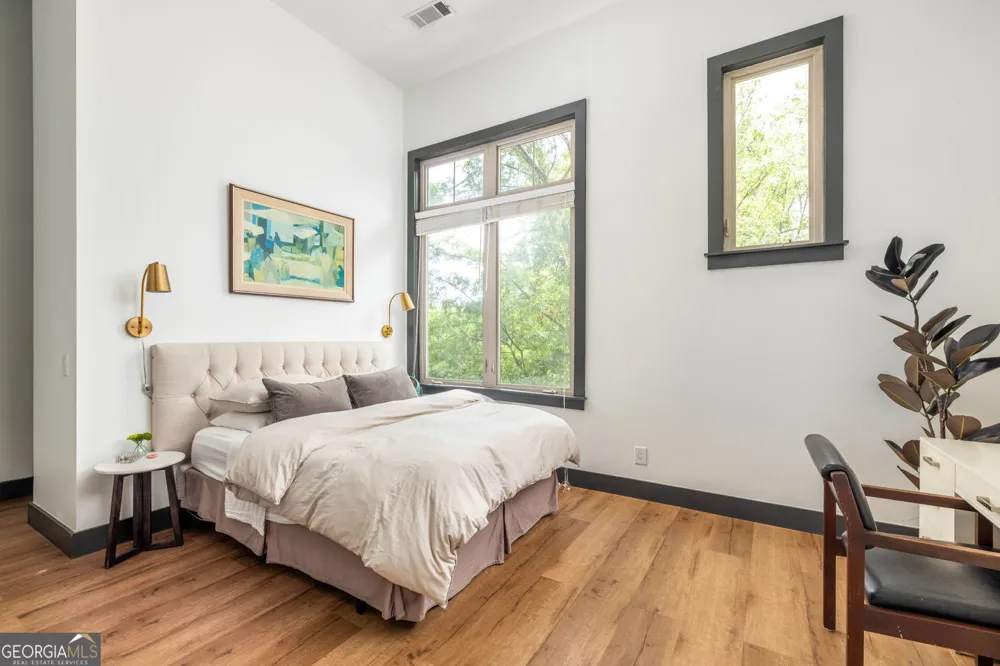 1195 Milton TER SE Atlanta, GA 30315