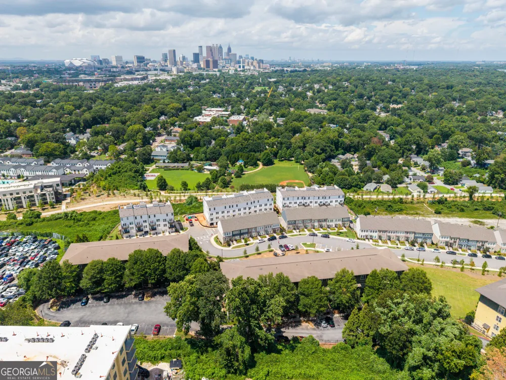 1195 Milton TER SE Atlanta, GA 30315