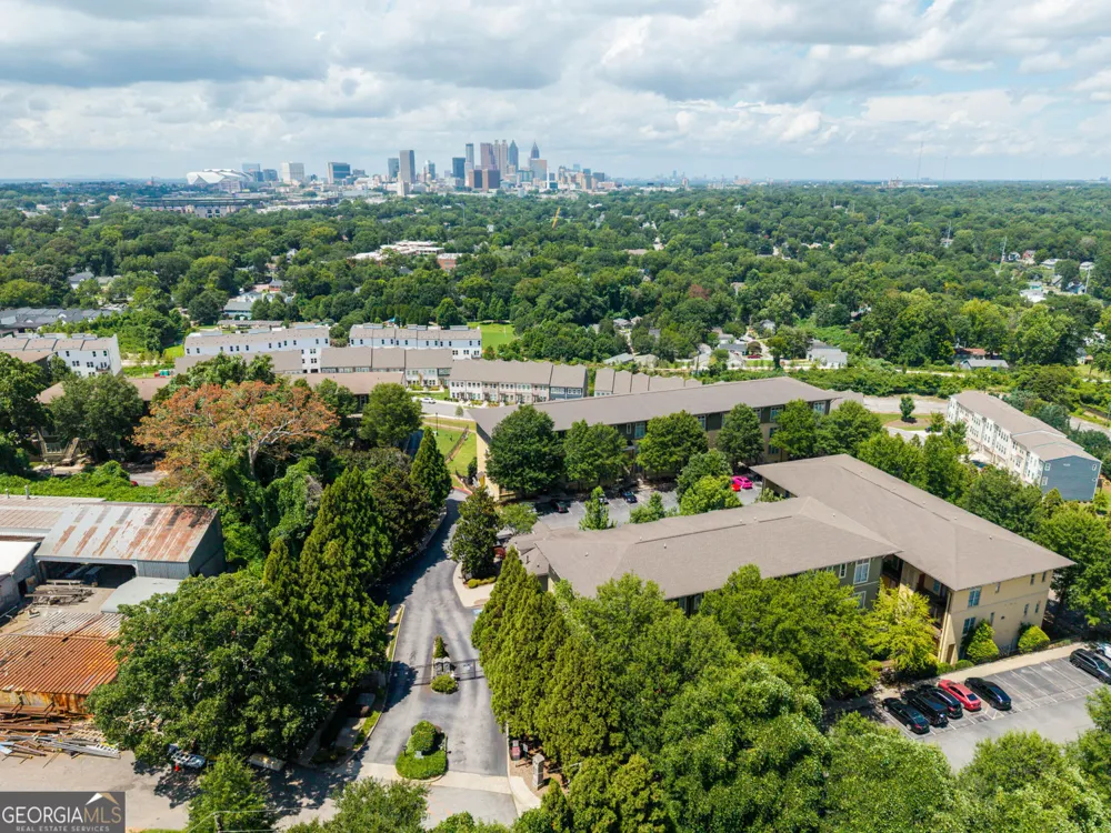 1195 Milton TER SE Atlanta, GA 30315