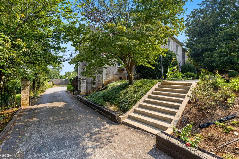 616 Broad ST LaGrange, GA 30240