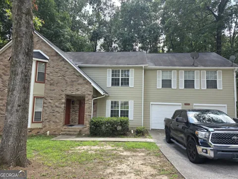 5779 North  Castlegate RD