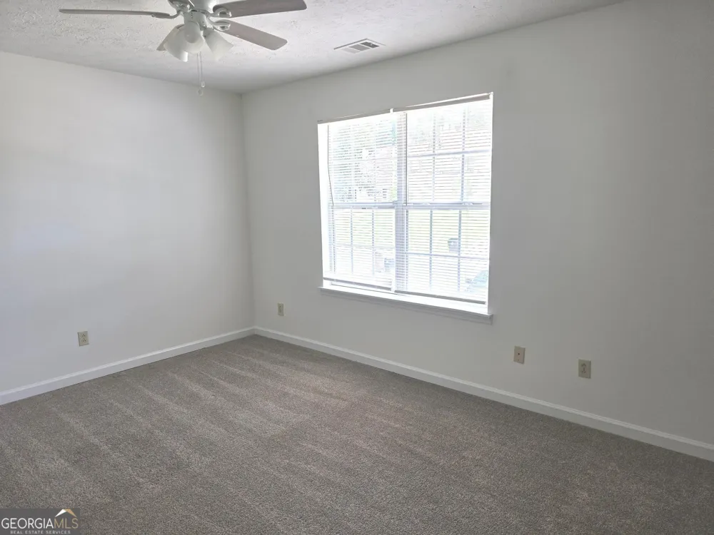 5779 North  Castlegate RD College Park, GA 30349