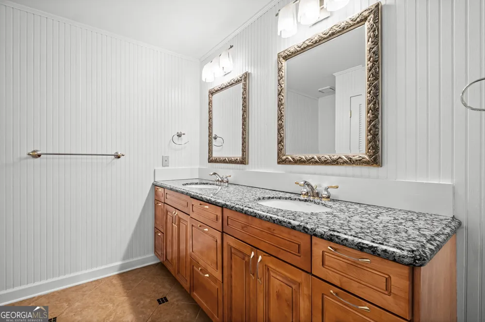 9005 Niblick DR Alpharetta, GA 30022