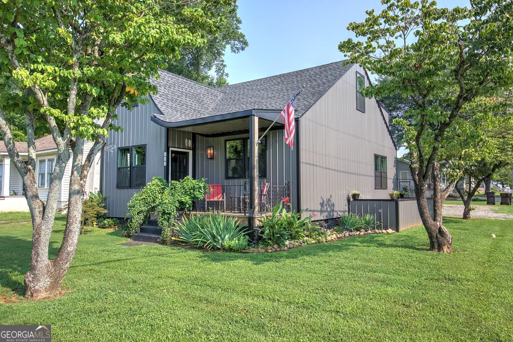 112 Forrest AVE Cartersville, GA 30120