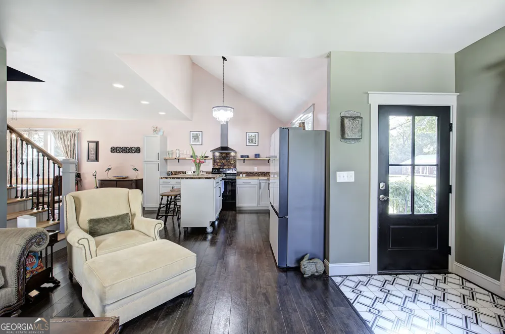 112 Forrest AVE Cartersville, GA 30120