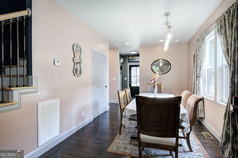 112 Forrest AVE Cartersville, GA 30120