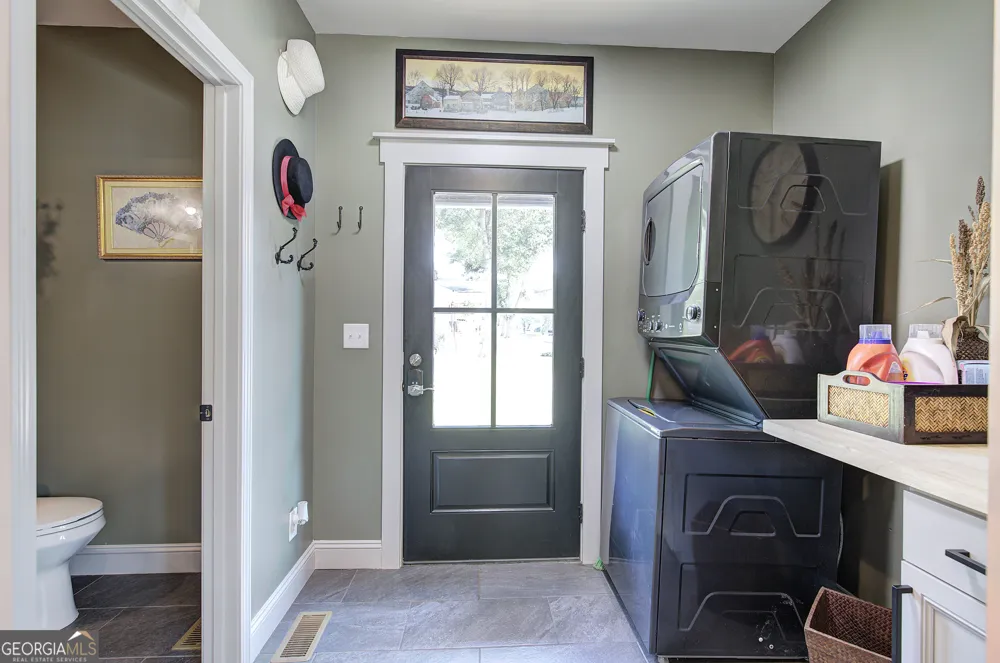 112 Forrest AVE Cartersville, GA 30120