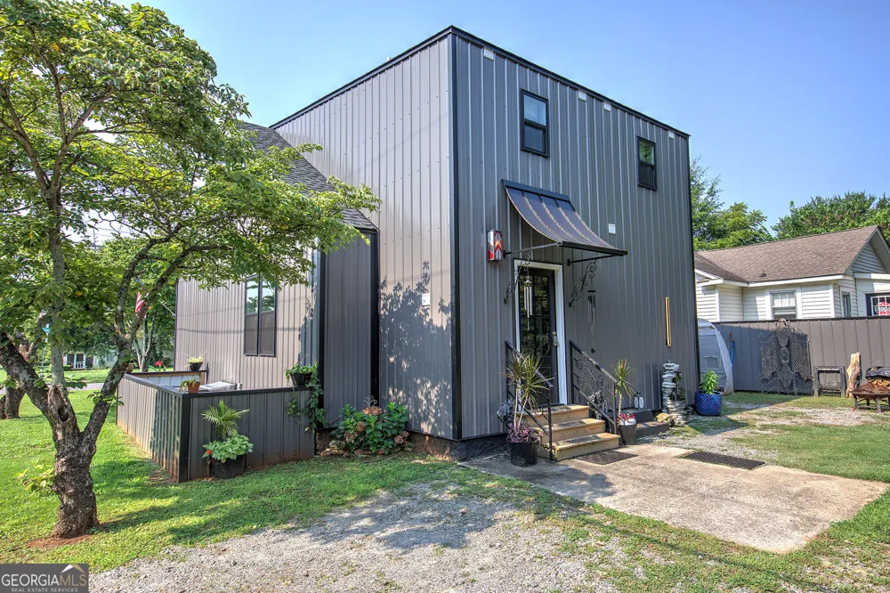 112 Forrest AVE Cartersville, GA 30120