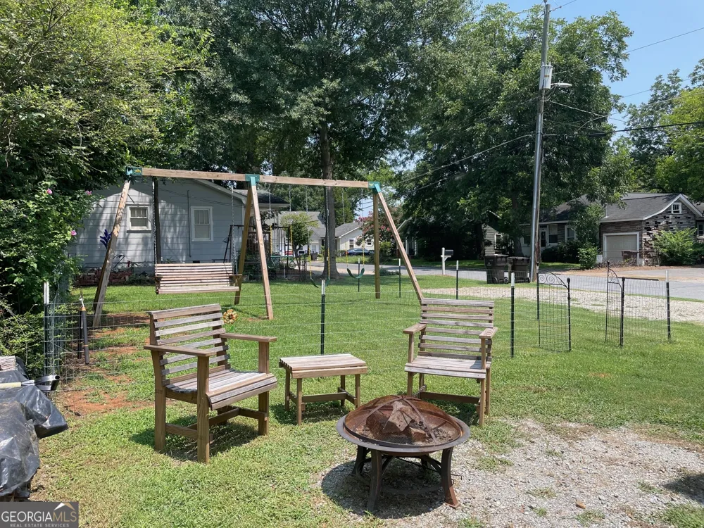 112 Forrest AVE Cartersville, GA 30120