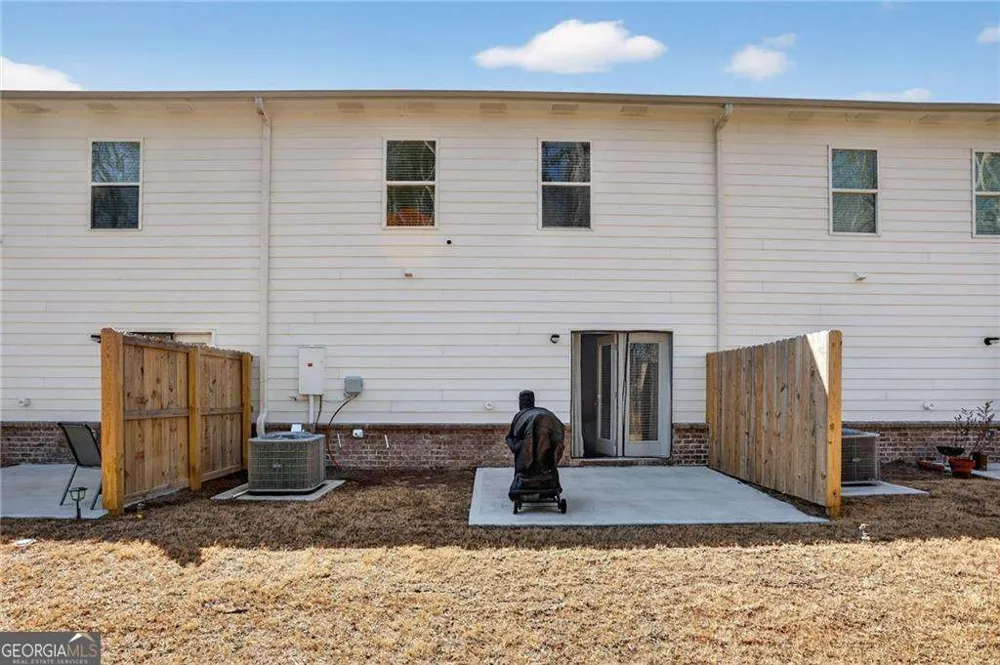 2132 Blue Monarch DR Buford, GA 30519