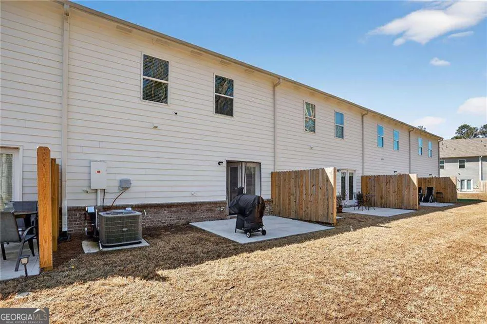 2132 Blue Monarch DR Buford, GA 30519