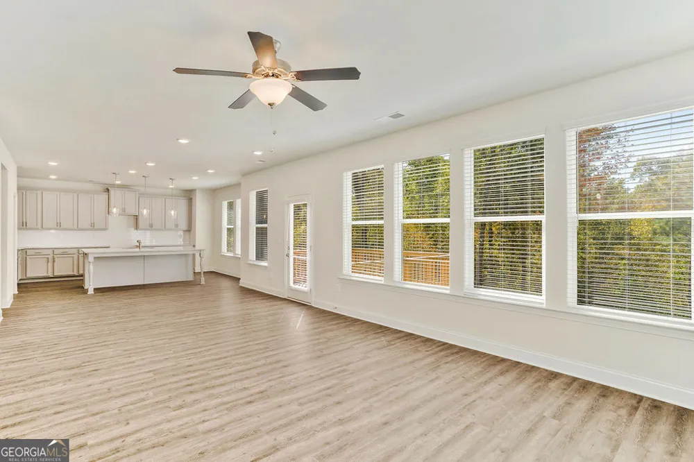 485 Lawson DR Mansfield, GA 30055