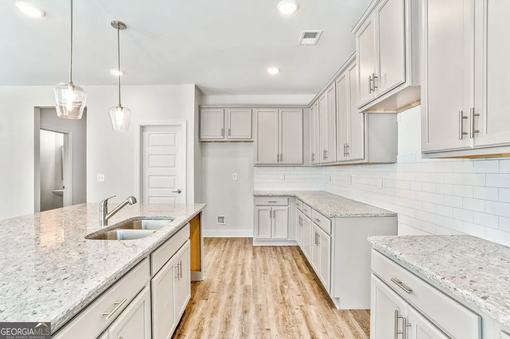 485 Lawson DR Mansfield, GA 30055