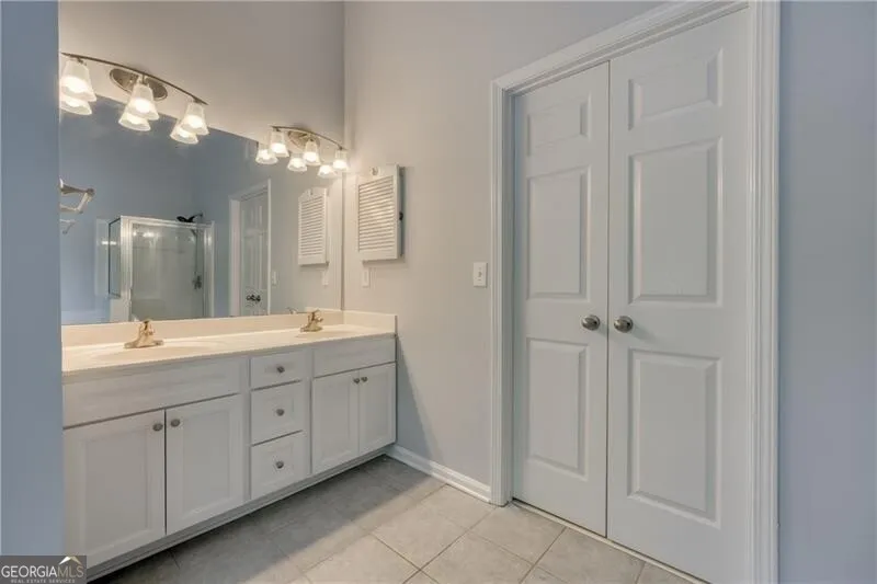 355 Lamme Chase Johns Creek, GA 30097