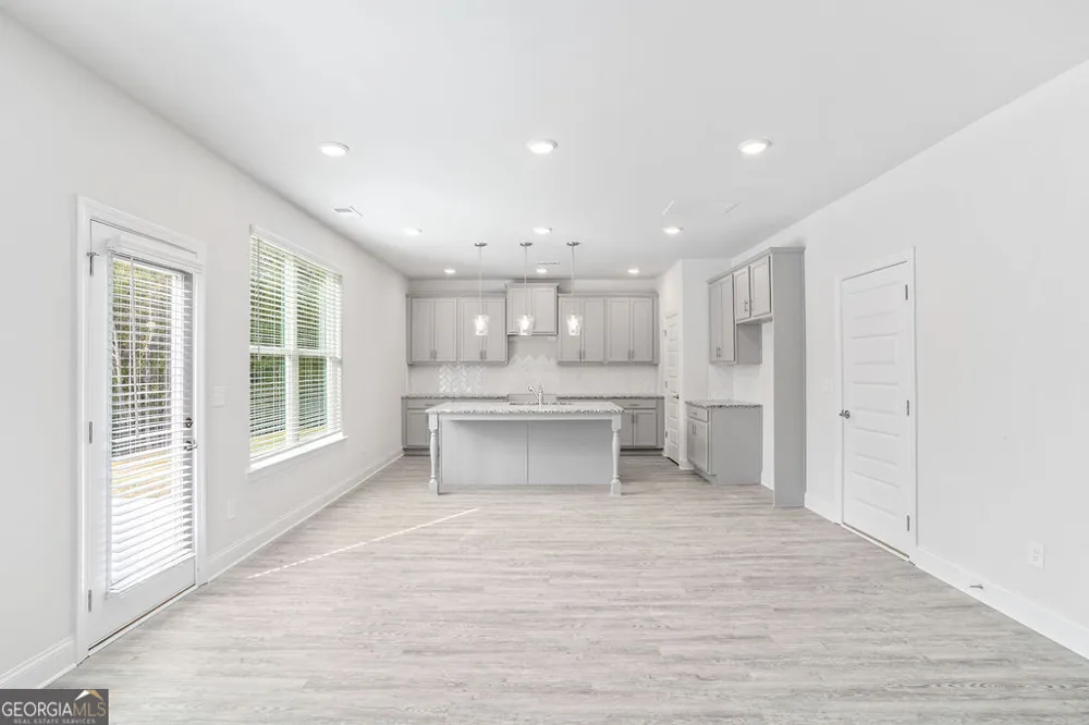 70 Cooper DR Mansfield, GA 30055