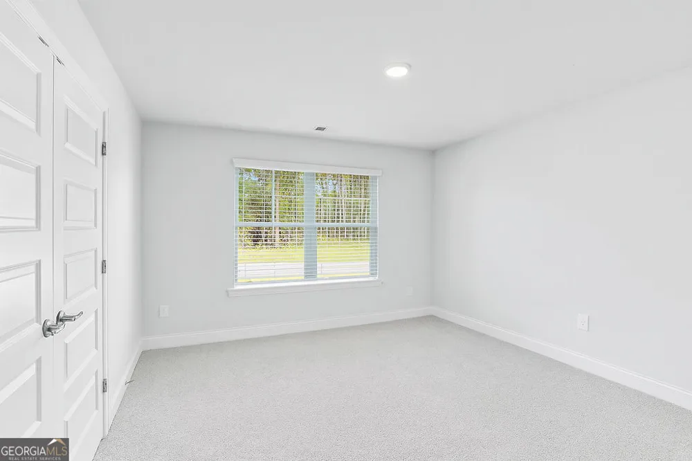 70 Cooper DR Mansfield, GA 30055