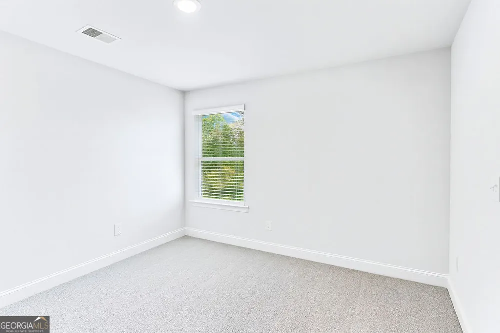 70 Cooper DR Mansfield, GA 30055