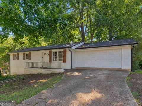 3790 Sweetbriar CIR