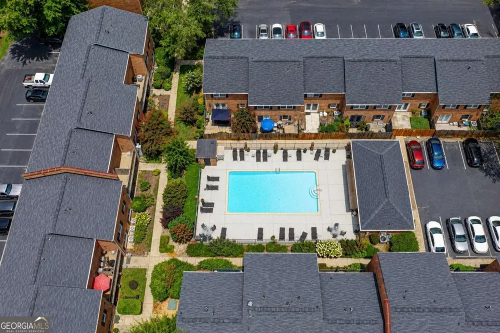 6520 Roswell RD Sandy Springs, GA 30328