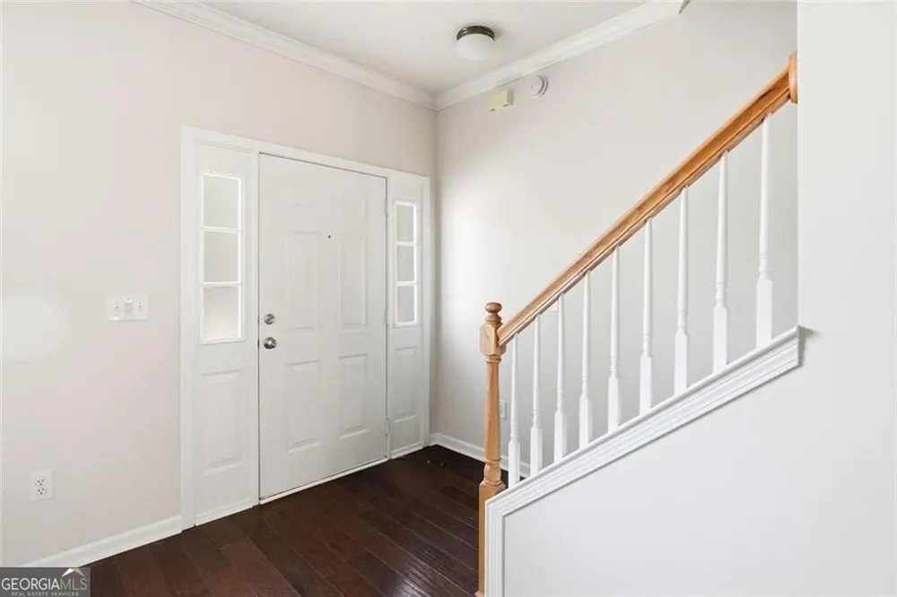 2086 Del Lago CIR Kennesaw, GA 30152
