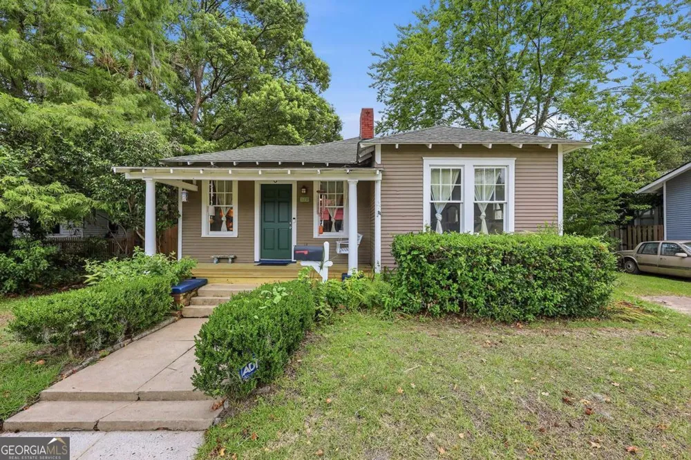 1218 E 48Th ST Savannah, GA 31404