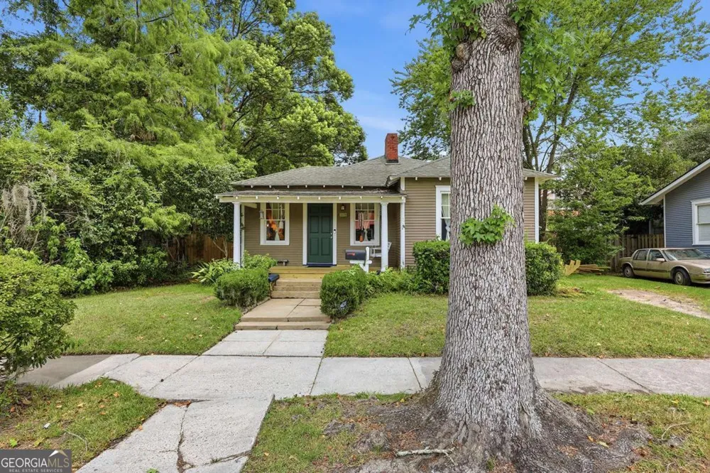 1218 E 48Th ST Savannah, GA 31404