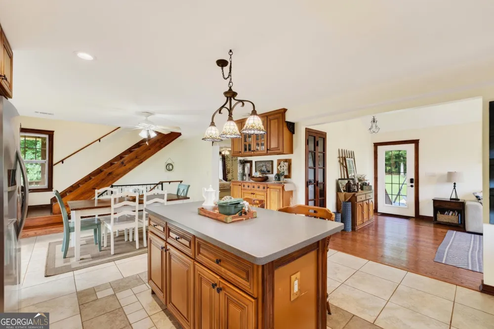 343 Torbet DR Forsyth, GA 31029