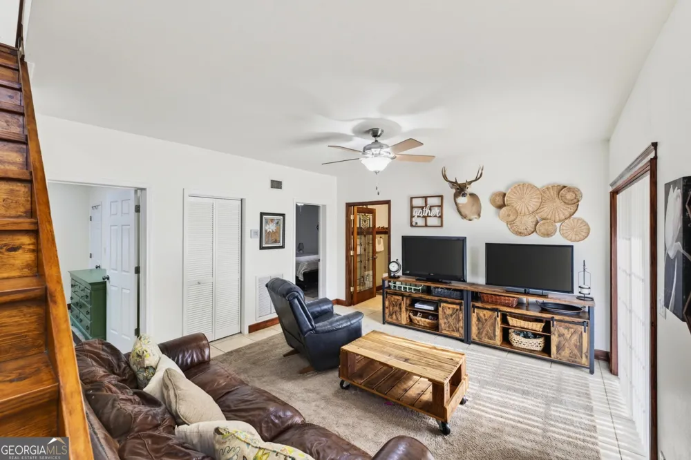 343 Torbet DR Forsyth, GA 31029