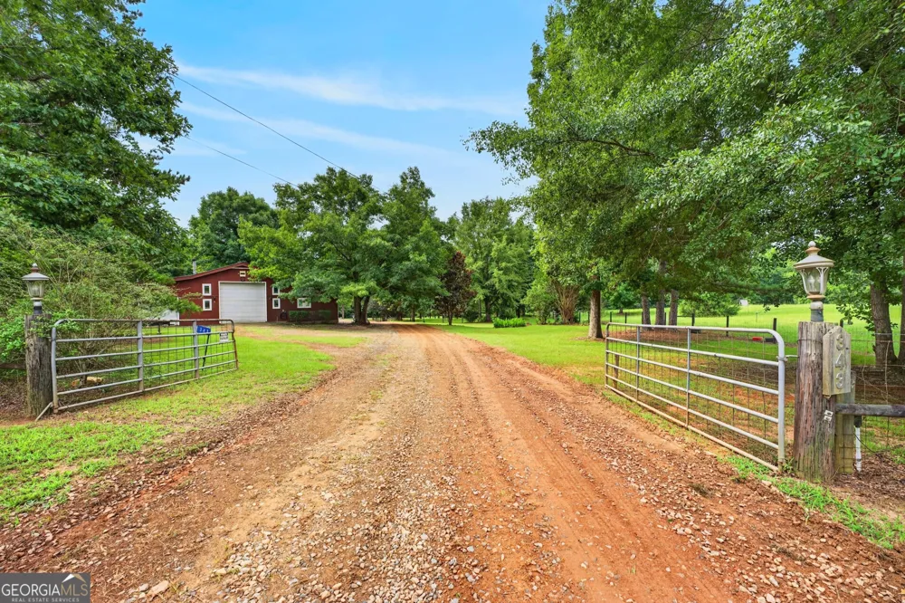 343 Torbet DR Forsyth, GA 31029
