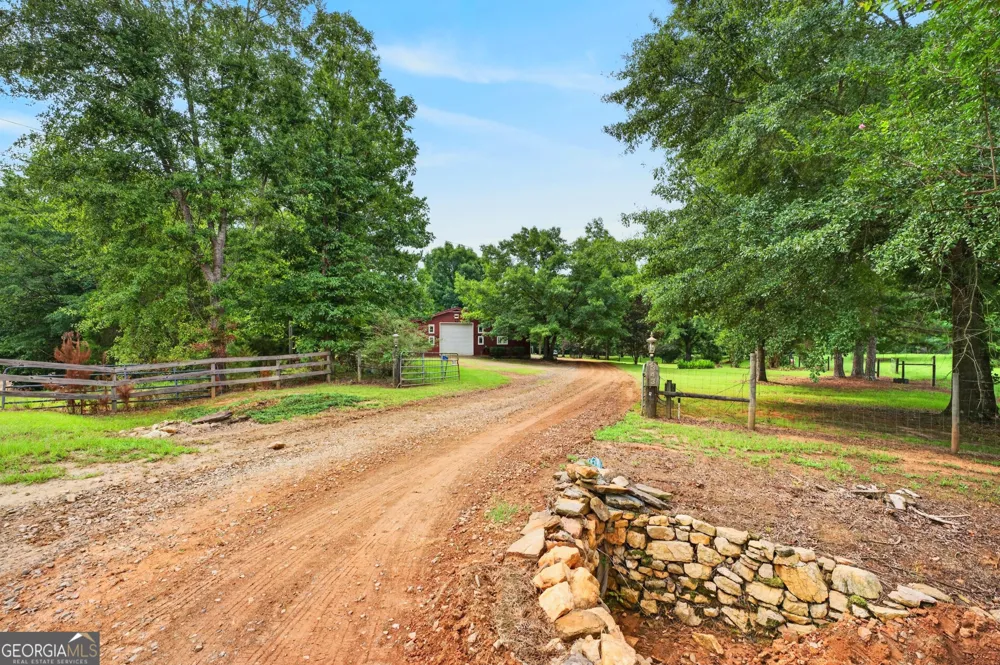 343 Torbet DR Forsyth, GA 31029