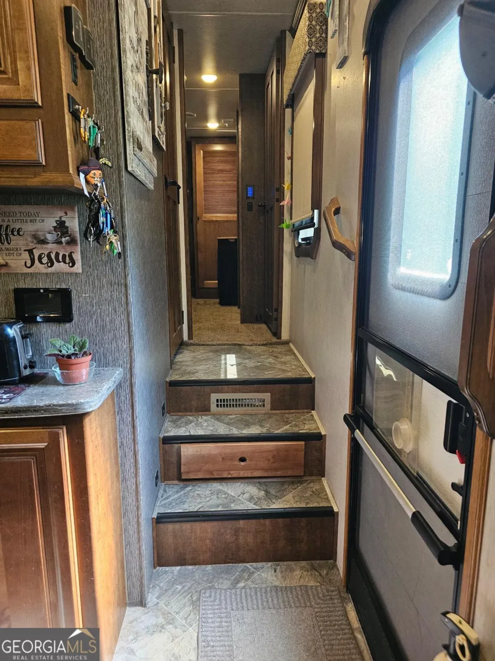 95 Kole DR Blairsville, GA 30512