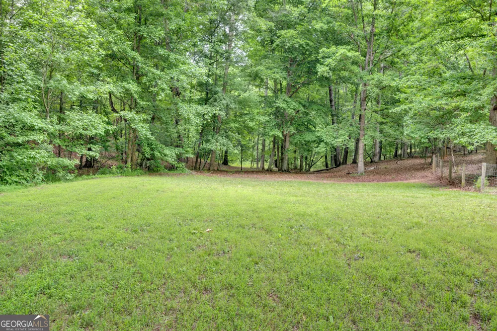 560 Hawks TRL Newborn, GA 30056