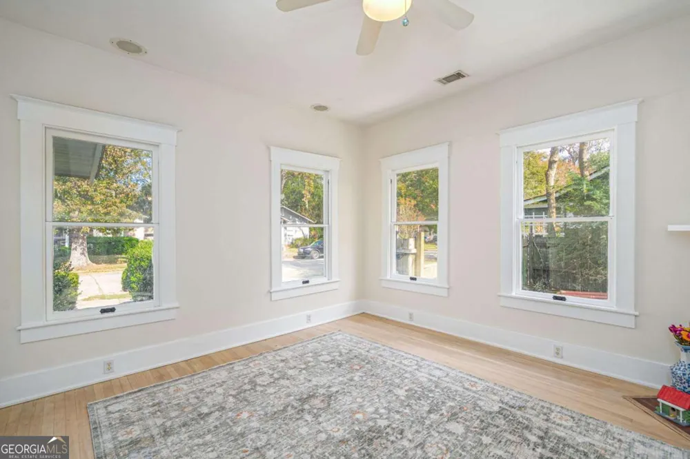 1219 E 48th ST Savannah, GA 31404