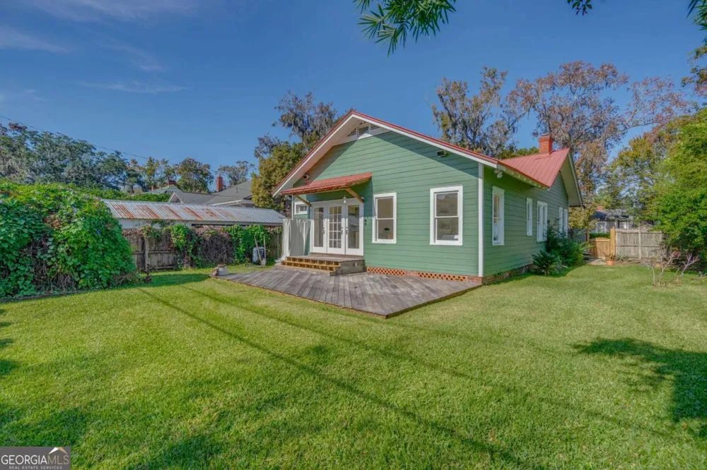 1219 E 48th ST Savannah, GA 31404