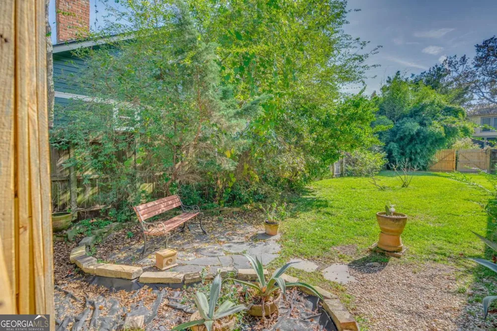 1219 E 48th ST Savannah, GA 31404