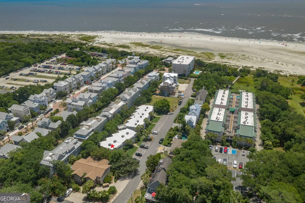 218 Olive Way St. Simons, GA 31522