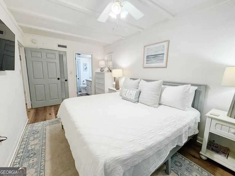 218 Olive Way St. Simons, GA 31522