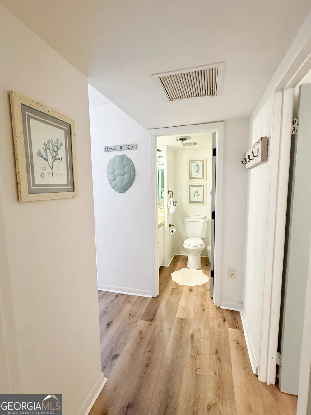218 Olive Way St. Simons, GA 31522